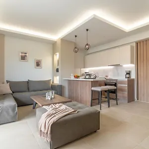 Christina's Cozy Near The Airport Διαμέρισμα